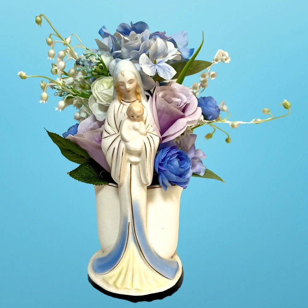 11” x 7” beautiful mother